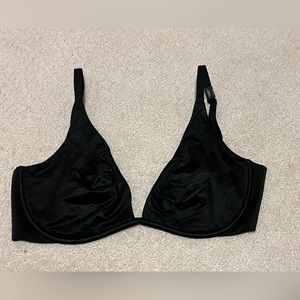 Victoria’s Secret Underwire Unlined Black Bra 34DD. Brand new with tags!
